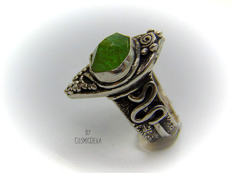 Green Natural Peridot Sterling Silver Boho Statement Ring, US 9.5 Ring. One of a kind handmade faceted hand cut natural green peridot boho statement ring, made of pure solid 950 sterling silver and hallmarked as it. This ring is made from 100% recycled silver and it is 100% Eco-friendly! This beautiful natural Pakistan peridot gemstone has a strong and apple greenish color which makes the ring an absolutely eye-catcher! - CosmicDeva