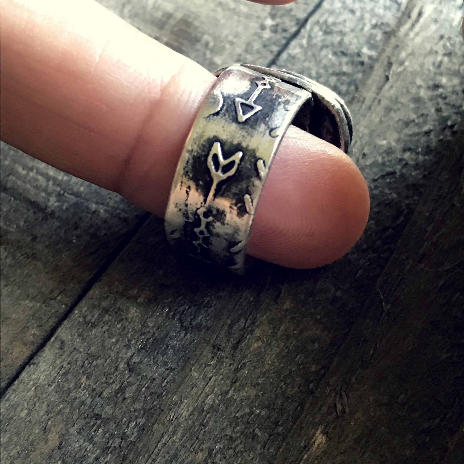 Sleeping Beauty Turquoise Sterling Silver US Size 7 Ring, This handcrafted sterling silver ring with south western style arrows texture featuring pretty sleeping beauty turquoise in a bezel setting. This Ring is made of pure .950 sterling silver and hallmarked as it.  - CosmicDeva