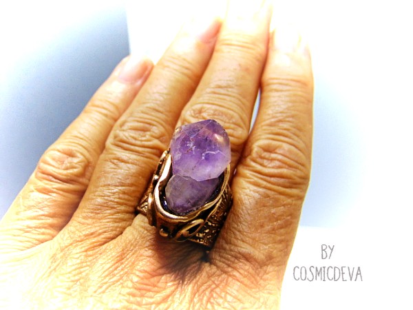 Raw Amethyst Ring , Purple Crystal Statement Gold Bronze Wide Band Ring SIZE US 8 Ring Amazing raw skeletal purple amethyst statement ring. The wide band ring itself is hand formed out of solid gold bronze. Amethyst is the birthstone of February.- CosmicDeva