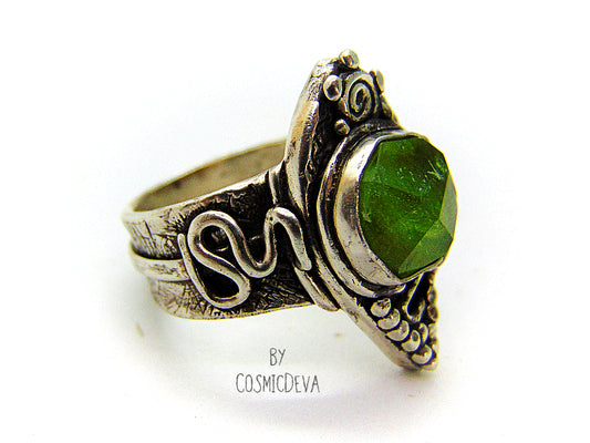Green Natural Peridot Sterling Silver Boho Statement Ring, US 9.5 Ring. One of a kind handmade faceted hand cut natural green peridot boho statement ring, made of pure solid 950 sterling silver and hallmarked as it. This ring is made from 100% recycled silver and it is 100% Eco-friendly! This beautiful natural Pakistan peridot gemstone has a strong and apple greenish color which makes the ring an absolutely eye-catcher!  - CosmicDeva