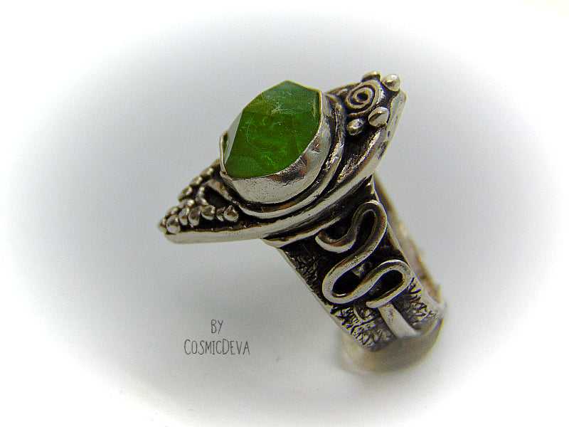 Green Natural Peridot Sterling Silver Boho Statement Ring, US 9.5 Ring. One of a kind handmade faceted hand cut natural green peridot boho statement ring, made of pure solid 950 sterling silver and hallmarked as it. This ring is made from 100% recycled silver and it is 100% Eco-friendly! This beautiful natural Pakistan peridot gemstone has a strong and apple greenish color which makes the ring an absolutely eye-catcher!  - CosmicDeva