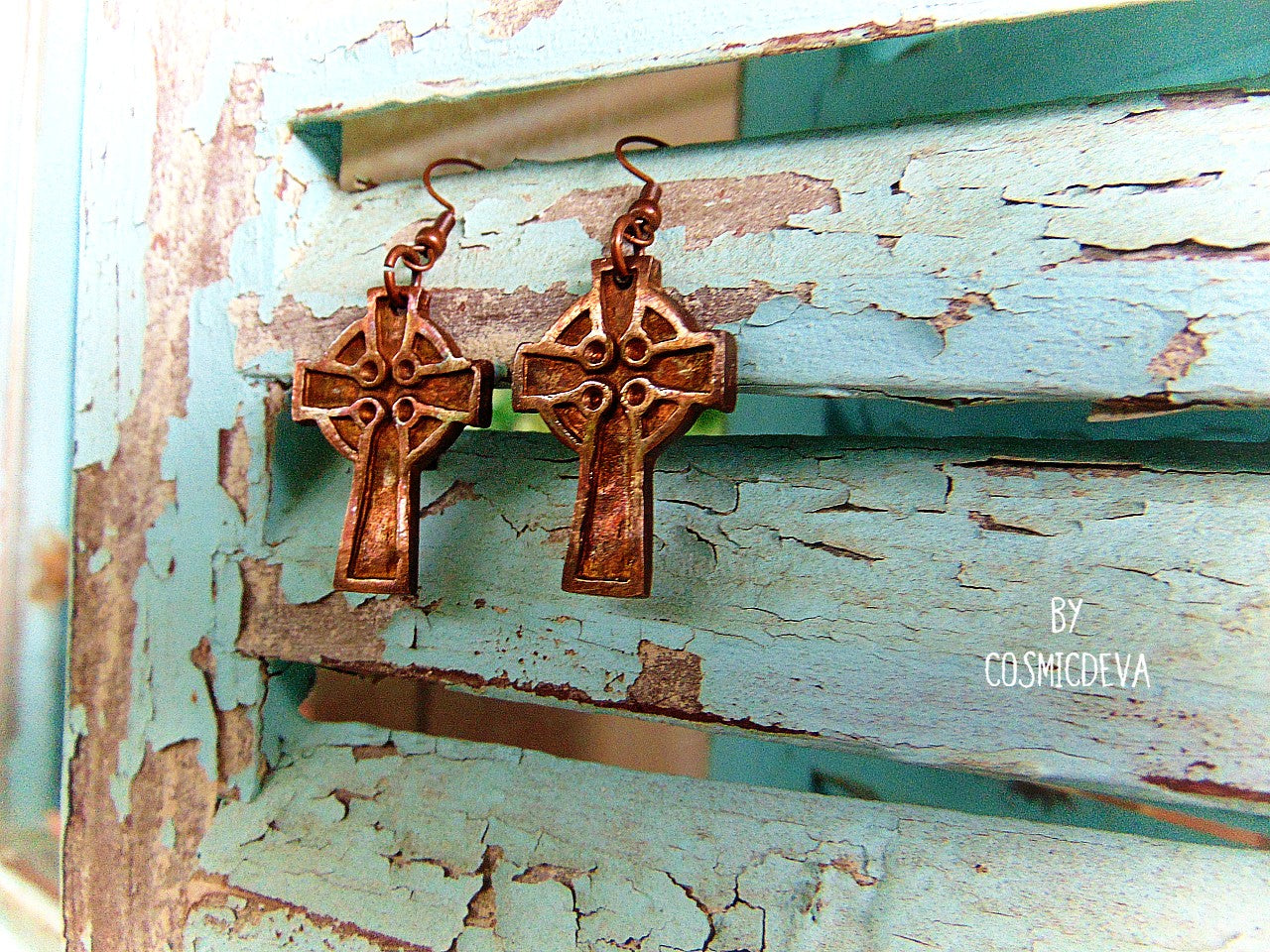 Rustic Celtic Cross Copper Earrings, These handmade rustic Celtic Cross earrings are made of solid copper. To give it an vintage look these Irish Celtic copper earrings have been oxidized. - CosmicDeva